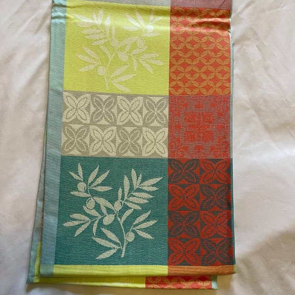 Jacquard Woven Pastel Multi Color Rectangular Cotton French Tablecloth - Picture 5 of 10